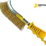 ESCOVA DE AÇO COM CABO DE PLÁSTICO PARA LIMPEZA